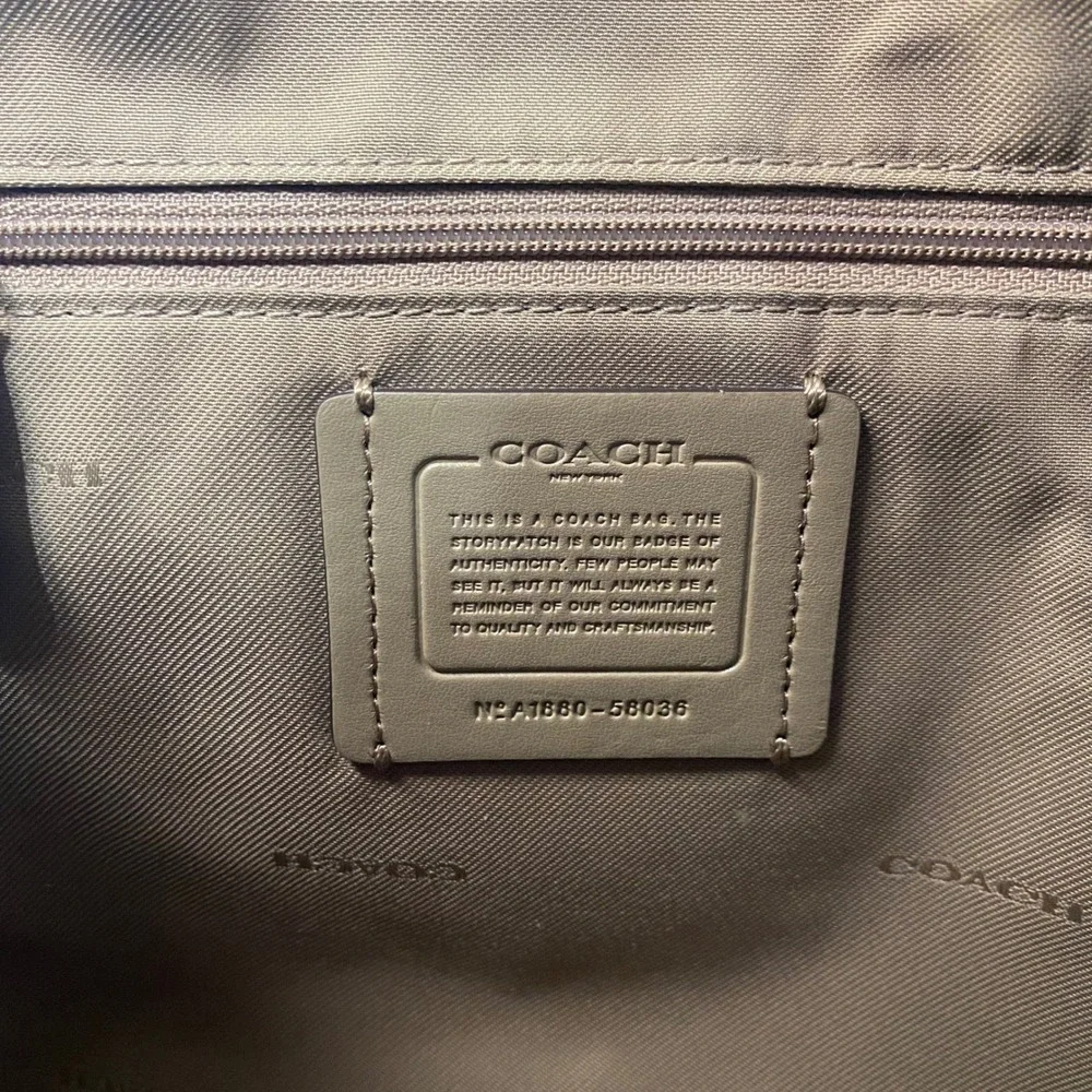 Coach Chelsea Hobo 32 Bag 58036 Beechwood Pebble Leather Gunmetal Hardware